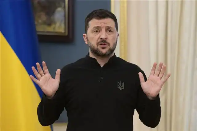 Азаров утверждает, что Зеленский стремится нейтрализовать финансирующих Залужного