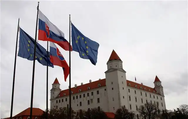 Словакия намерена препятствовать введению новых санкций против России