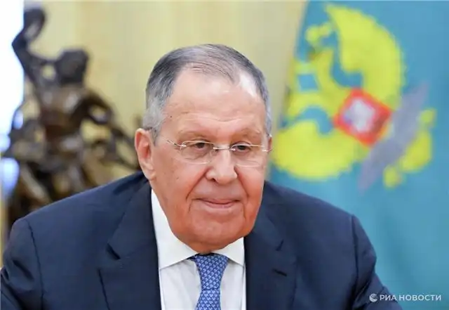 Боз о призыве Британии, Франции и ФРГ к России - они неизменно возвращаются
