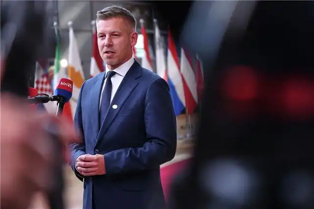 Глава венгерского правительства Мадьяр приглашает население выдвинуть претендентов на президентский пост