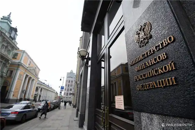 Доходы бюджета от нефти и газа упали в первой половине 2026 года на 22,7%