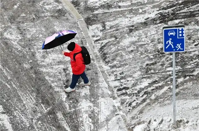 Апрель возвращает холод и снег — чем удивят синоптики