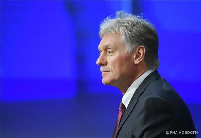 Песков обвиняет власти Литвы в милитаризации общества и формировании образа врага из России
