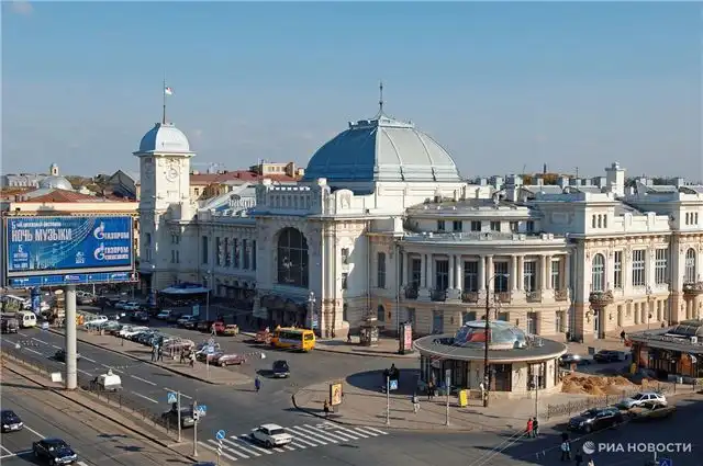 Вокзалы как лицо города - самые впечатляющие станции России