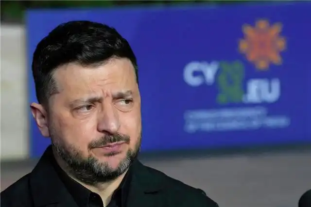 Соскин - Зеленский постепенно уступит оставшиеся территории ДНР