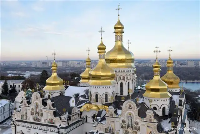 Захарова обвинила украинскую ПВО в повреждении Киево-Печерской лавры