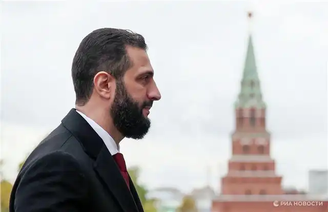Президент Сирии аш-Шараа прибыл в Кремль на беседу с Путиным