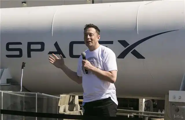 Котировки SpaceX во вторник обвалились на 9 процентов
