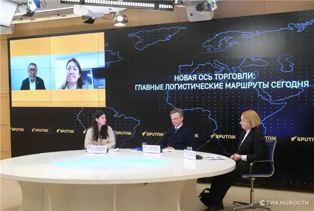 В обсуждении на круглом столе "России сегодня" раскрыли перспективы новых транспортных коридоров между Европой и Азией