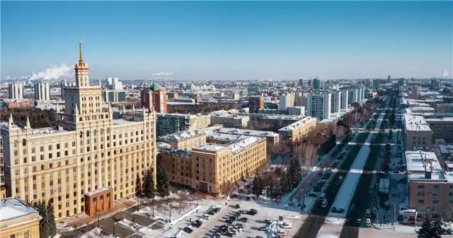 Абрамченко объявила Новокузнецк и Челябинск главными претендентами на звание лучших по сокращению выбросов в атмосферу