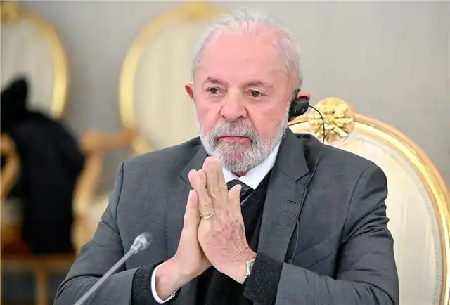 Глава Бразилии выразил недовольство спортсменами национальной команды, отказавшимися вернуться домой