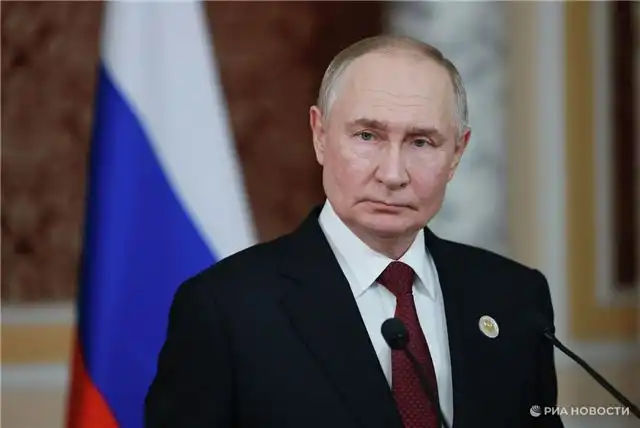 Путин подчеркнул необычный инновационный формат выставки «Великолепный Эрмитаж»