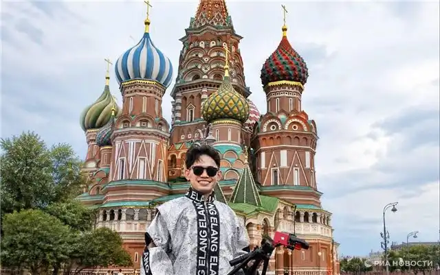 Студент РУДН Эланг рассказал, как переезд в Россию побудил его развенчивать стереотипы
