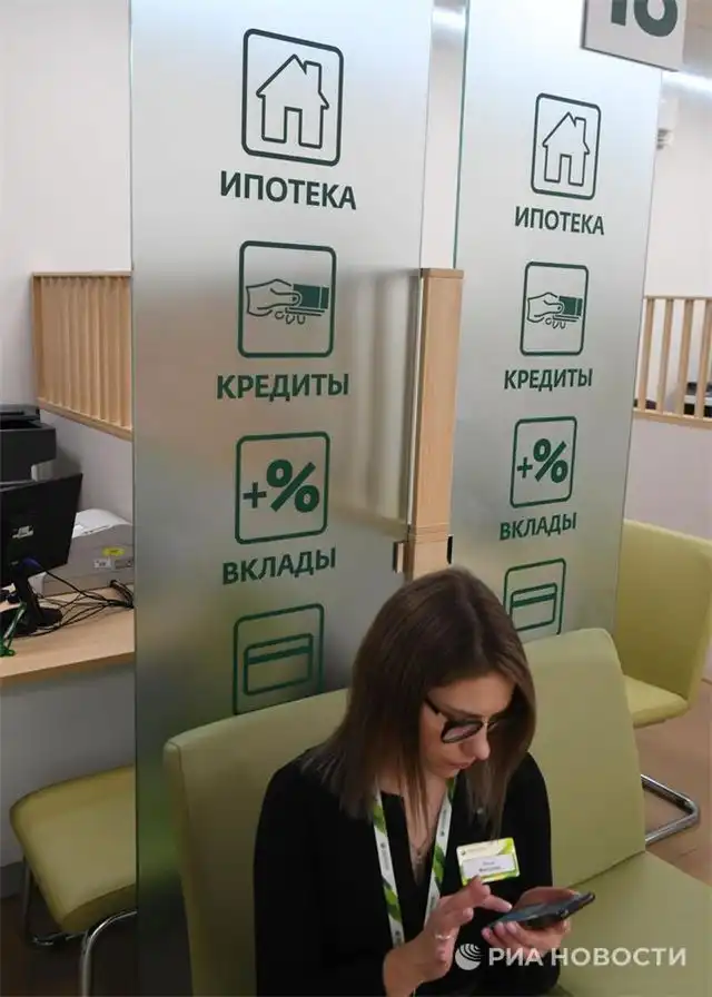 Когда ставка падает, не обязательно спешить закрывать депозит — мнение финансиста Глуховой