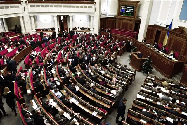 Министры Украины впервые услышали о роспуске кабинета из обращения Зеленского