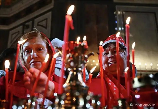 Заммэра Бирюкова подтвердил - пасхальные службы в Москве прошли спокойно и без инцидентов